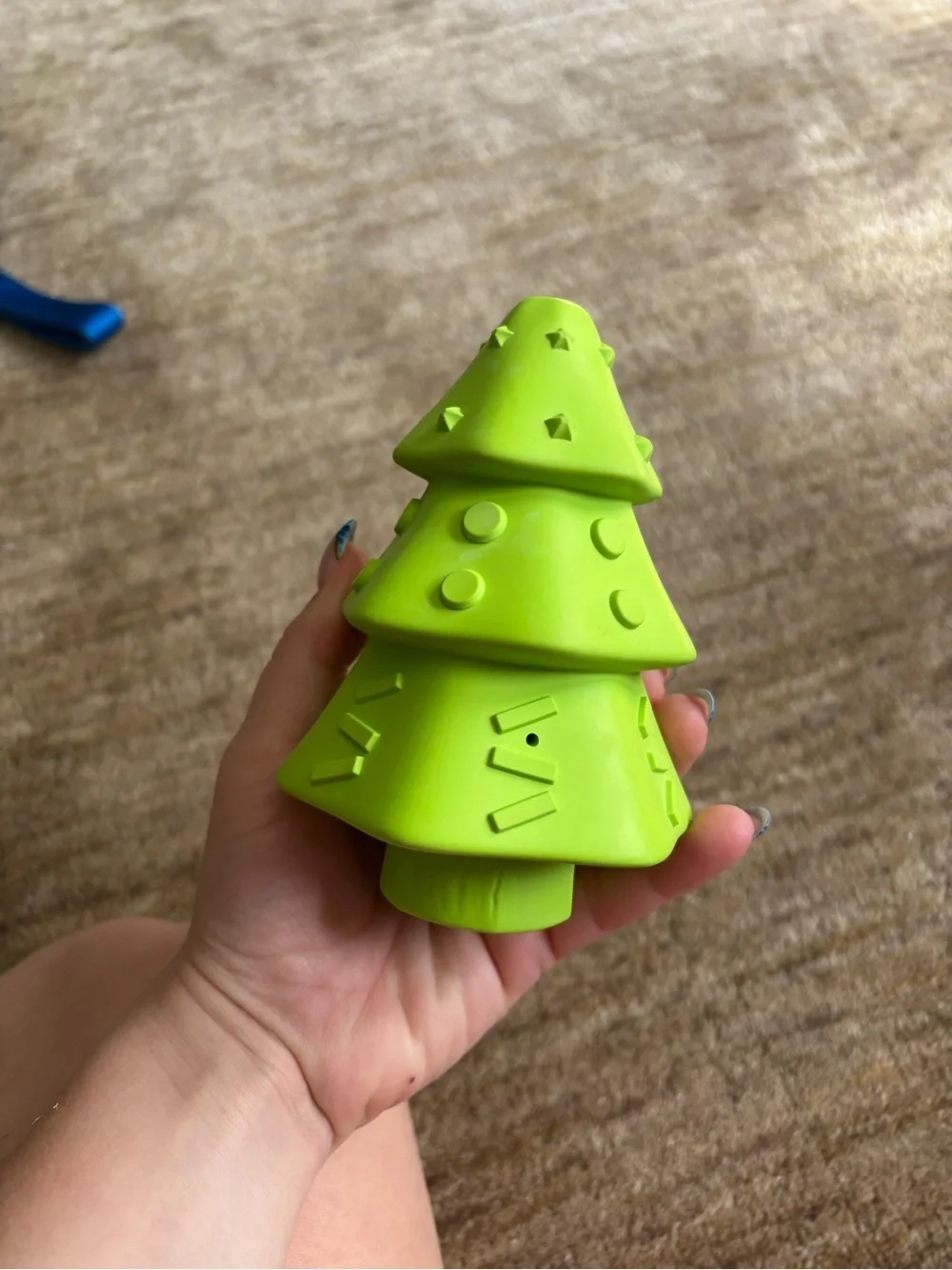 Green tree toy for dogs
